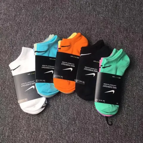 Nike Everyday Lightweight No Show Socks