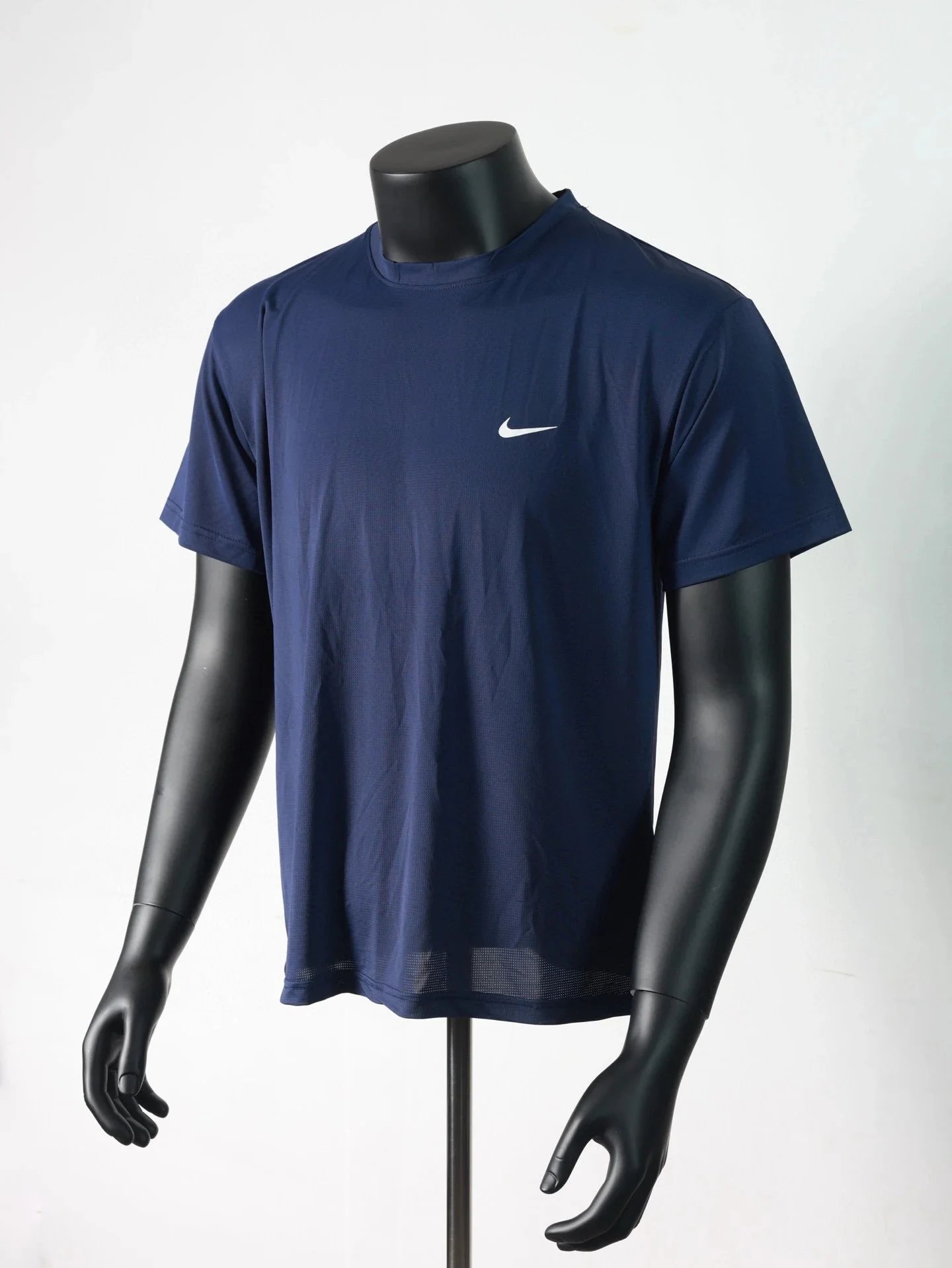 藏蓝色 Navy blue