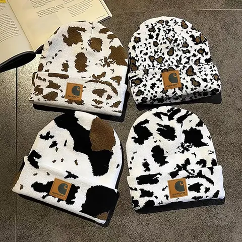 Canamína Patterned Beanie Collection