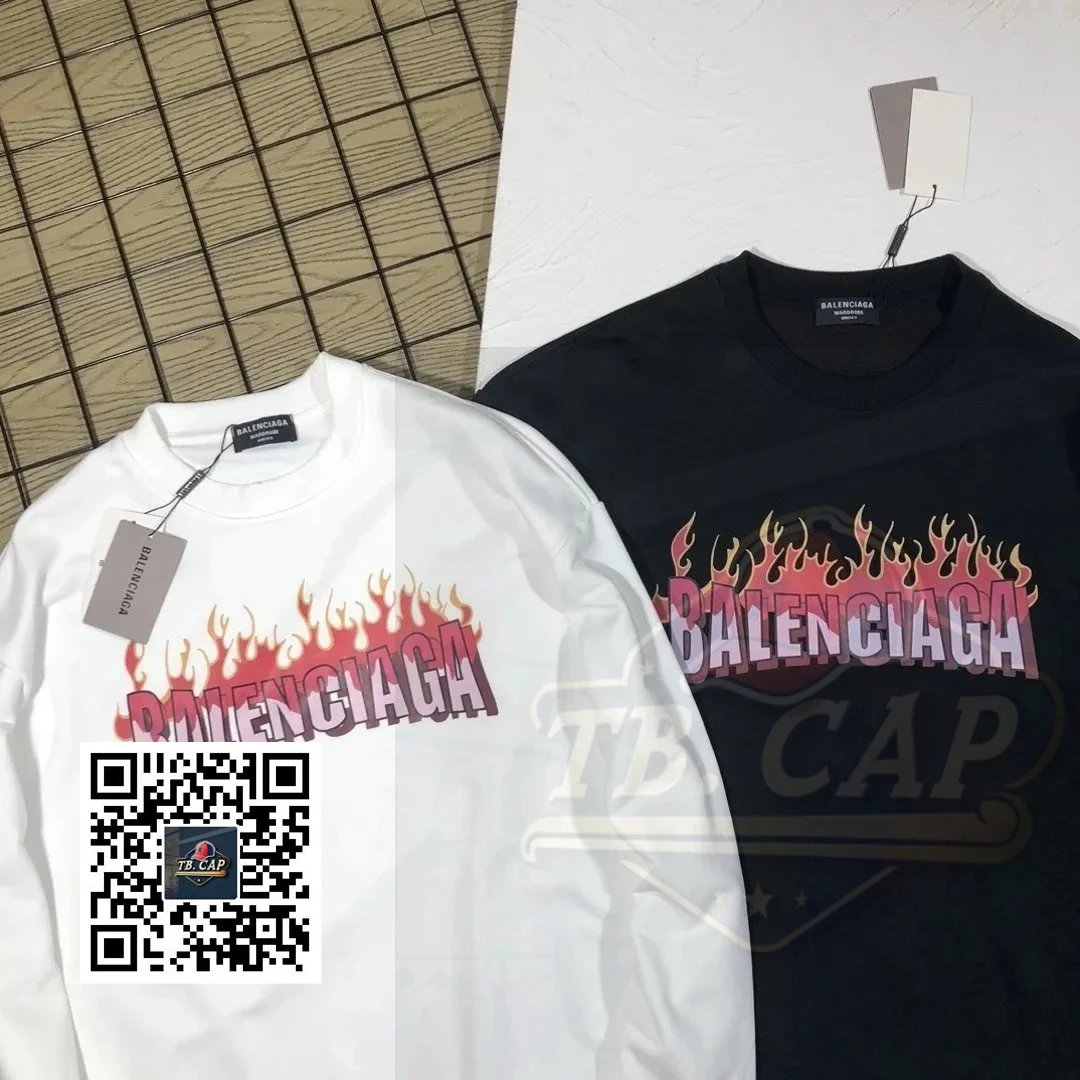01白色