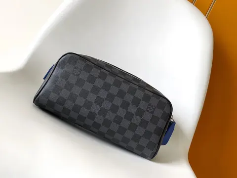 Louis Vuitton Damier Graphite Trousse Toilette