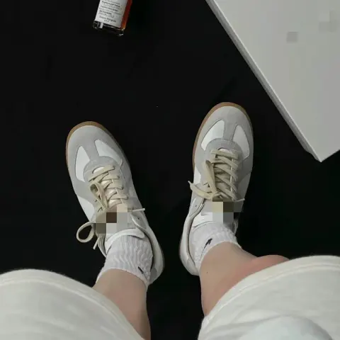 MAJILA Gats Training Shoes