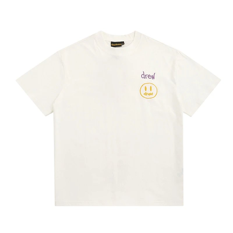 D011 白色