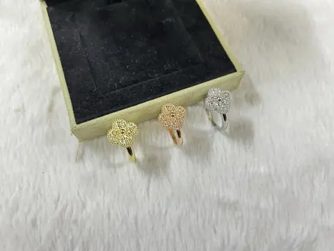 Floral Design Rings Set - Gold and Silver Tone