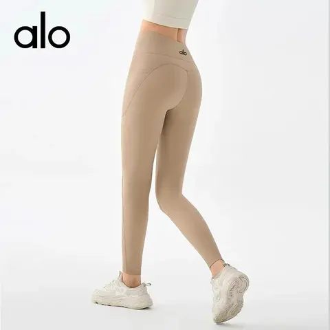 alo Yoga High-Waist Leggings