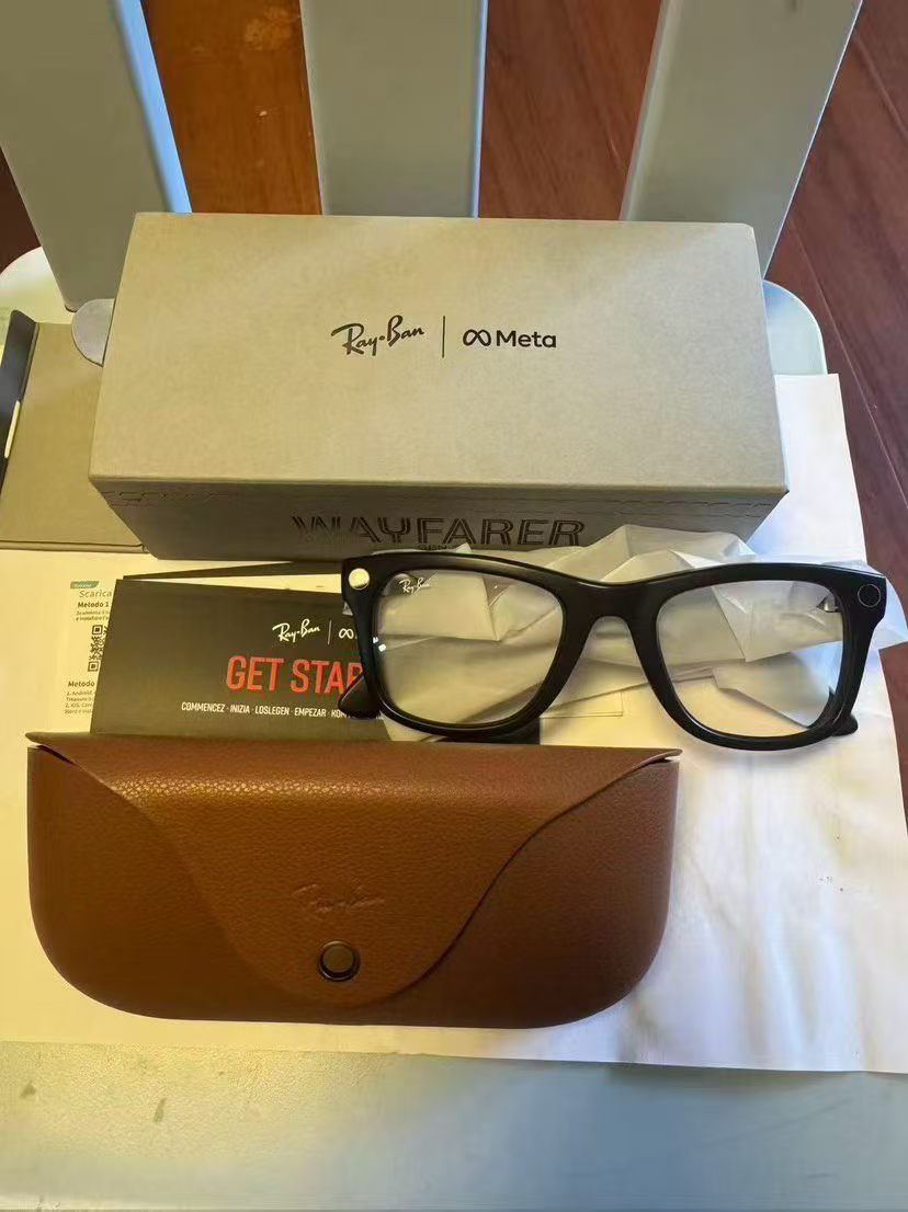 Ray-Ban × Meta Wayfarer Gen 2