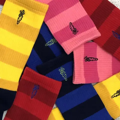 Carrots Color-Block Letter Carrot Embroidered Cotton Socks - Unisex Streetwear Socks