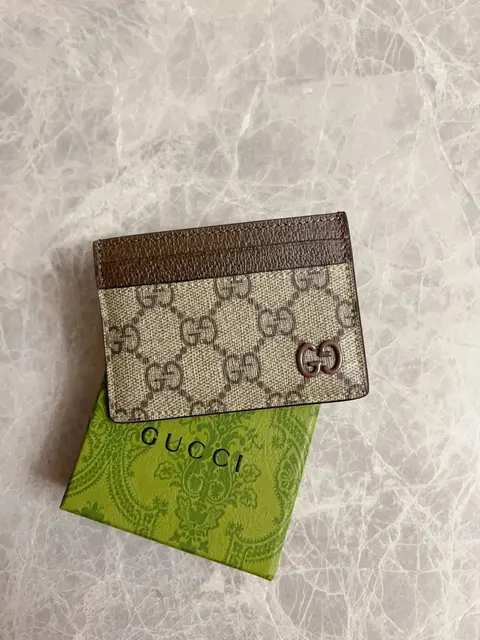 Gucci GG Supreme Card Holder