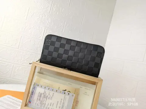 Louis Vuitton Damier Graphite Zip Wallet