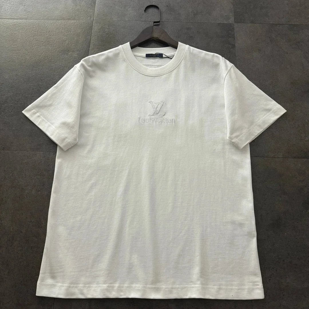 白色white