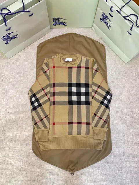 Burberry Check Jacquard Wool Knit Top