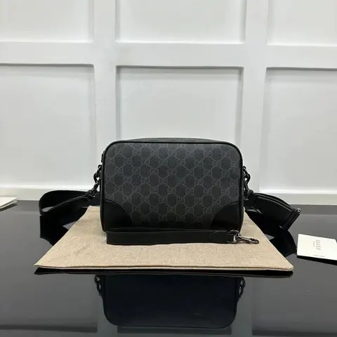 Gucci Black GG Supreme Crossbody Bag