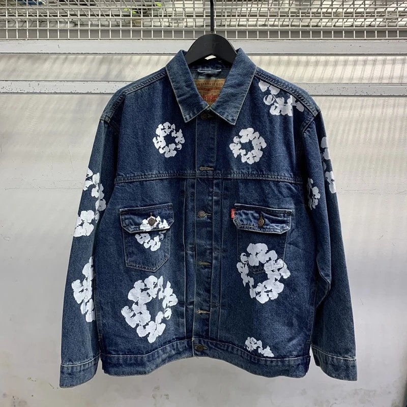 牛仔蓝外套
