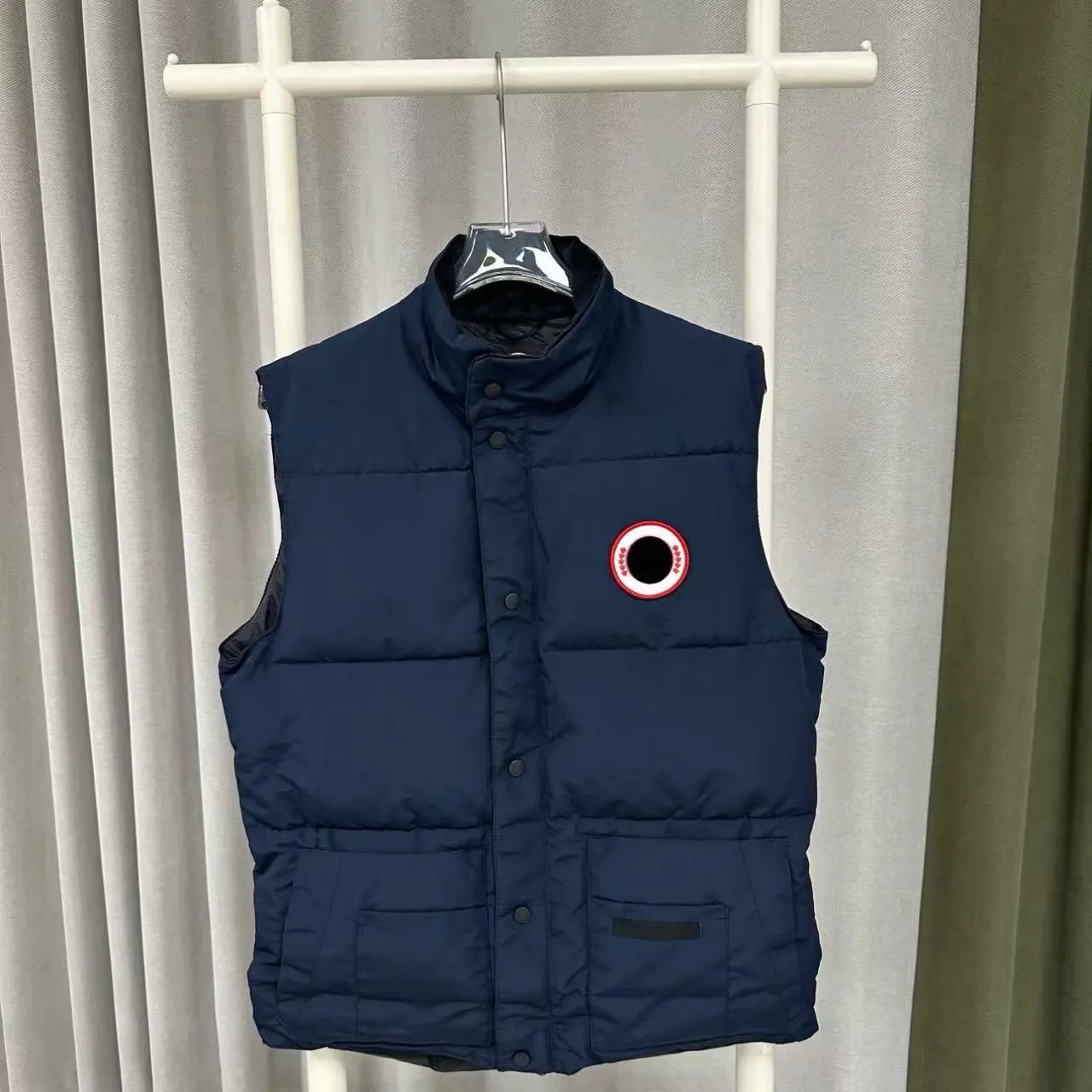 藏青色