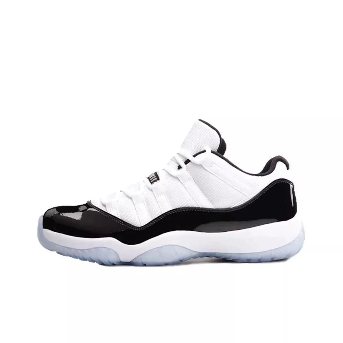 AJ11 Low-黑白