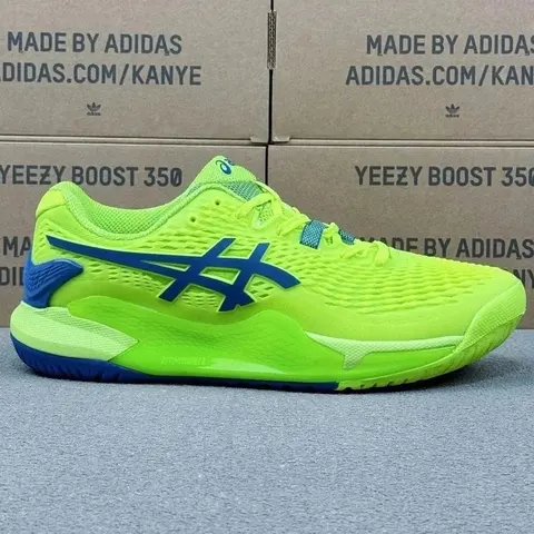 ASICS Gel-Blade 3 Tennis Shoe