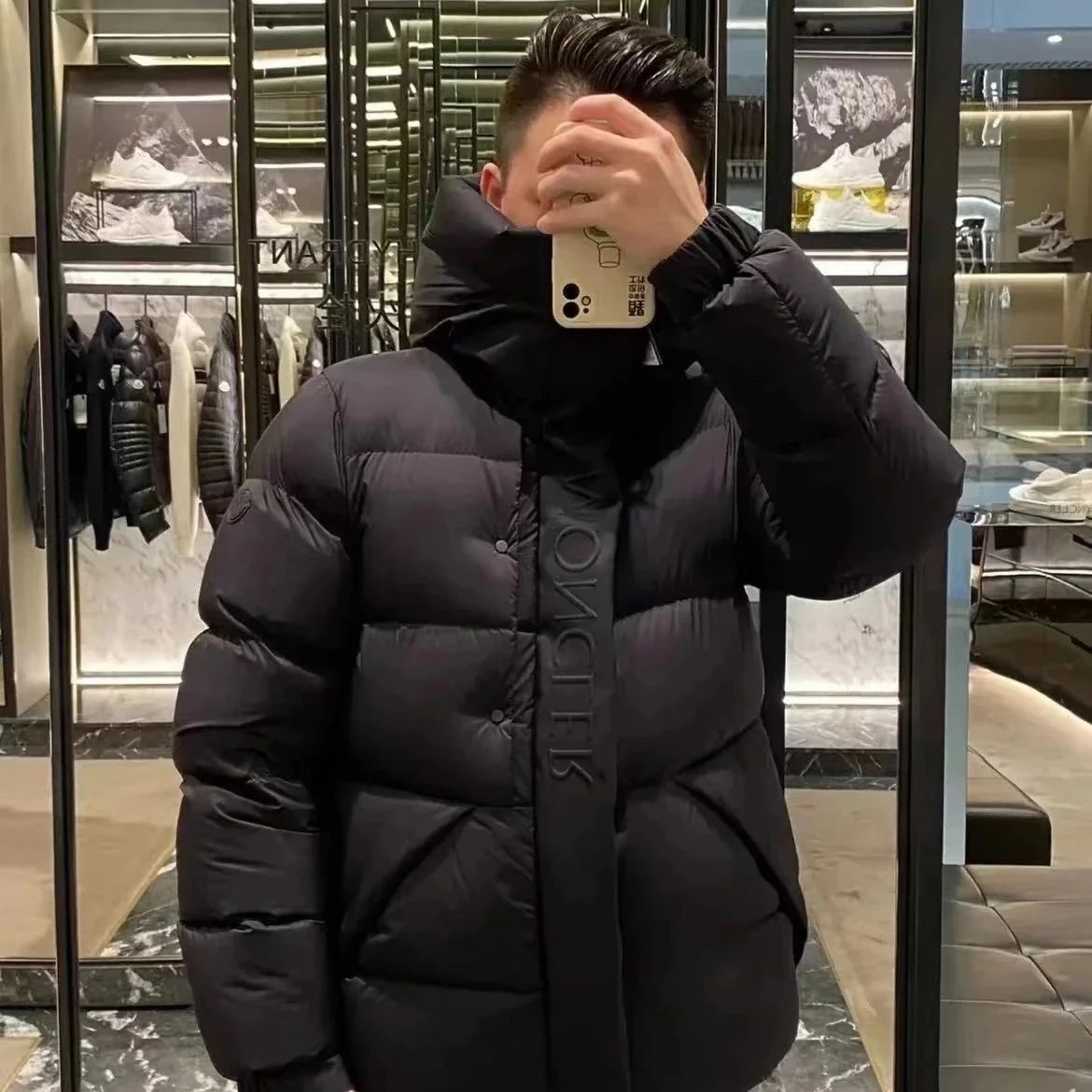 14黑色