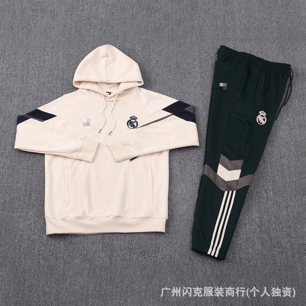 皇马浅粉卫衣套装