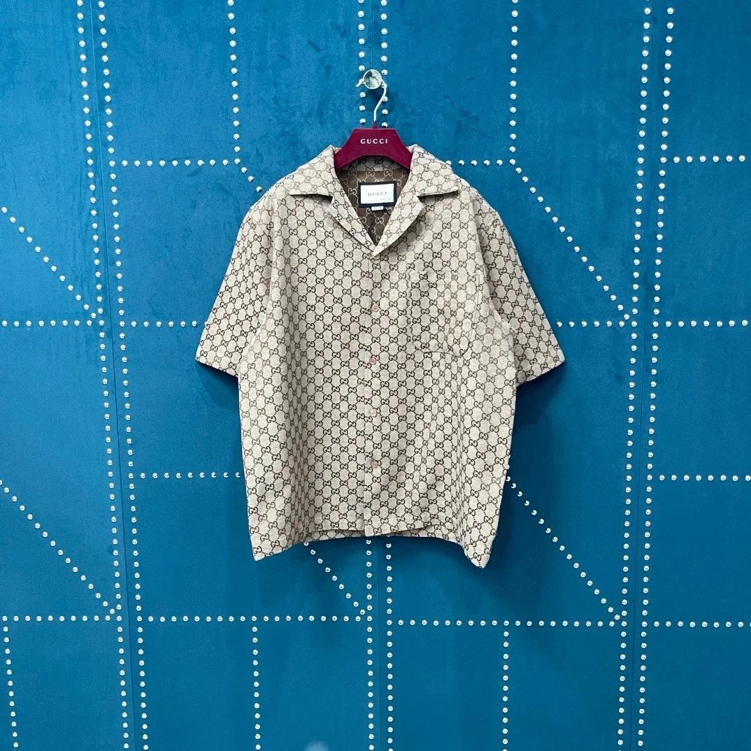 上衣 shirt