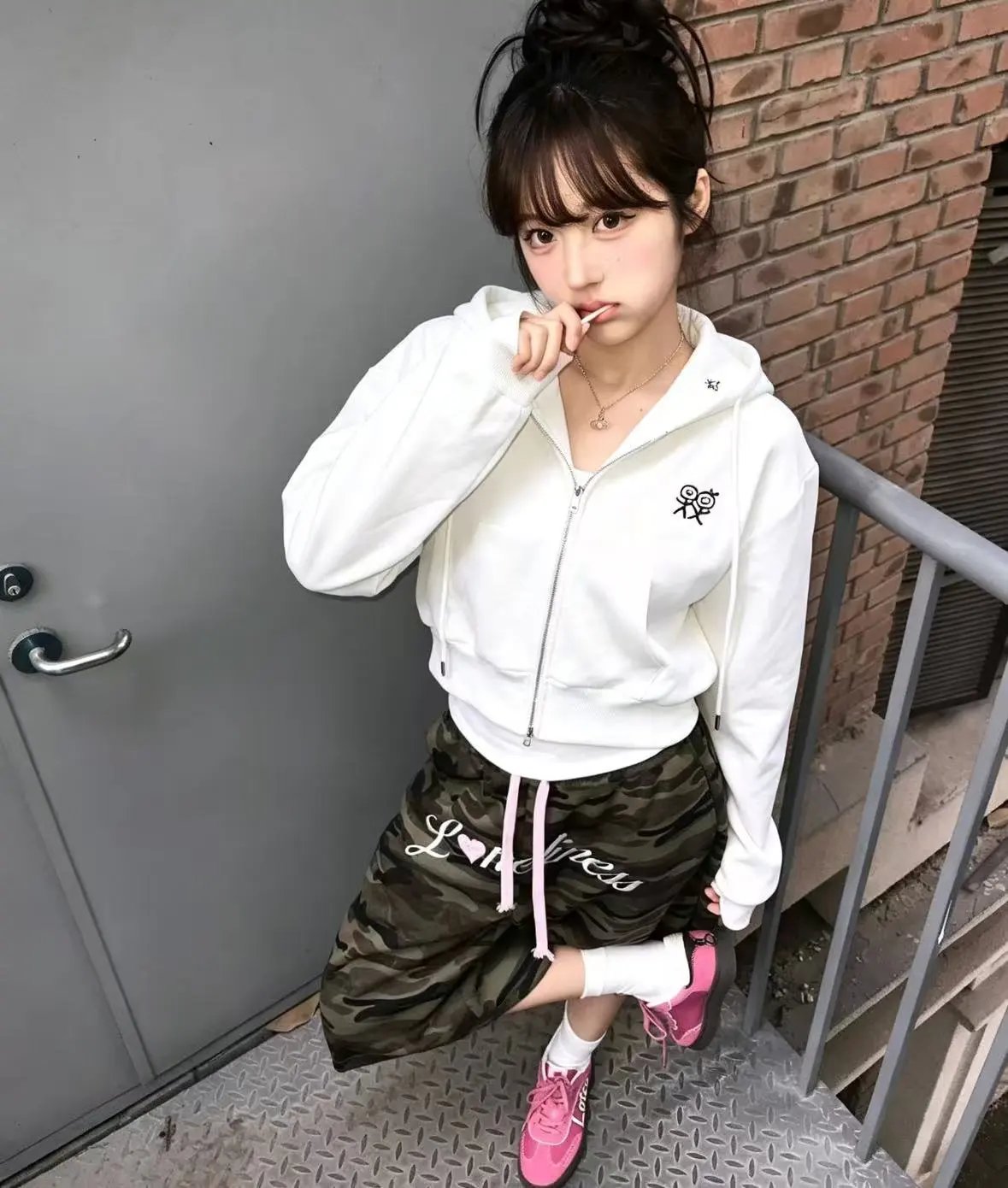 白色