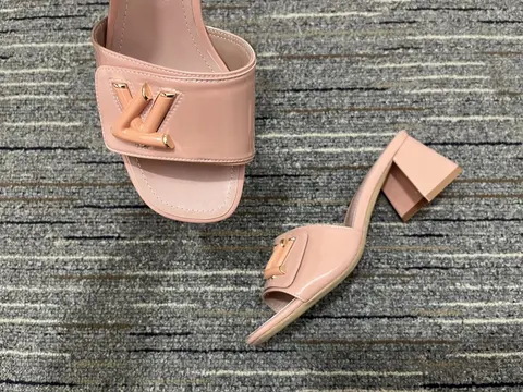 Louis Vuitton Pink Patent Leather Heeled Sandals