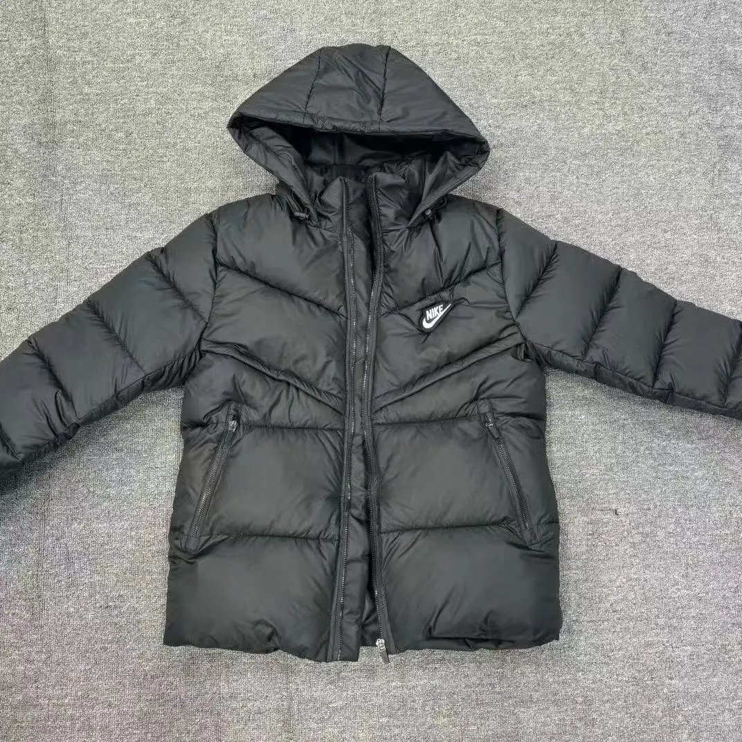 NK羽绒服黑