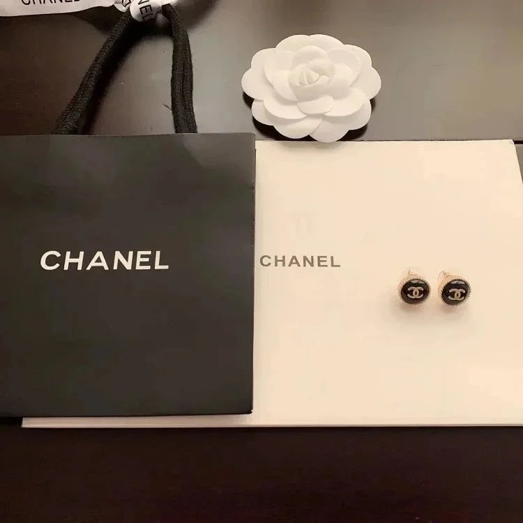 31CHANEL