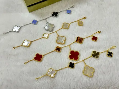 Four-Leaf Clover Chain Bracelets Collection
