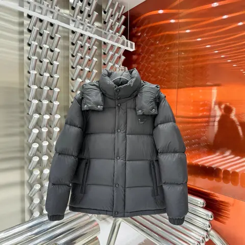 Canada Goose Women's Down Puffer Jacket
