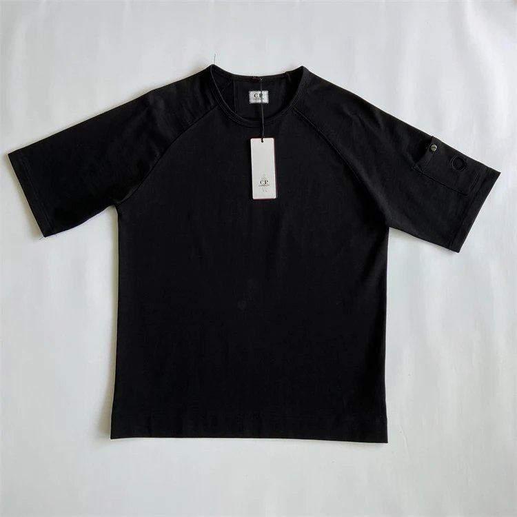 黑色 Black