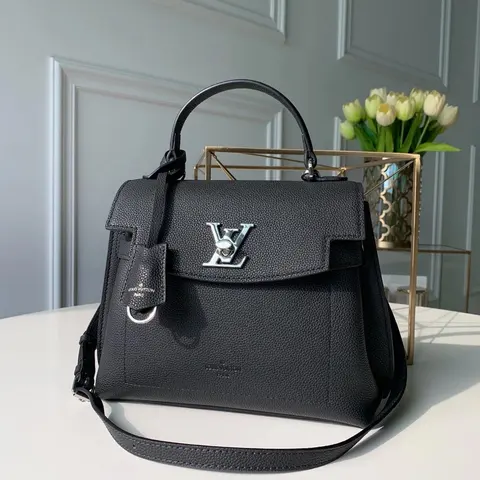 Louis Vuitton Black Taurillon Leather Lockit Bag