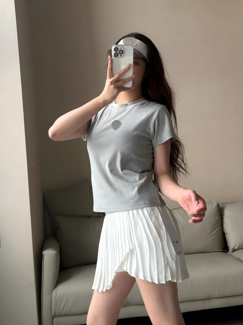 灰色