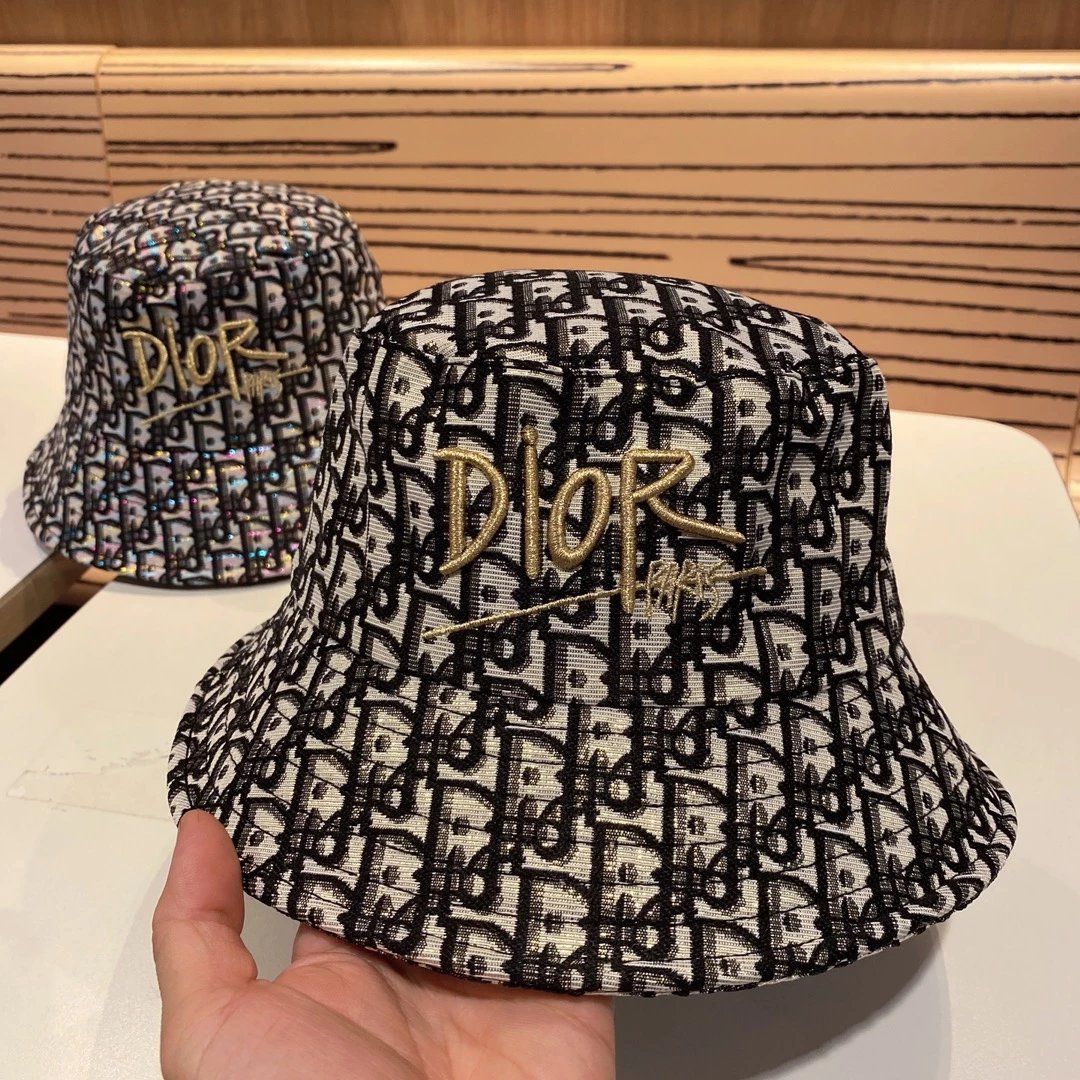 01黑白