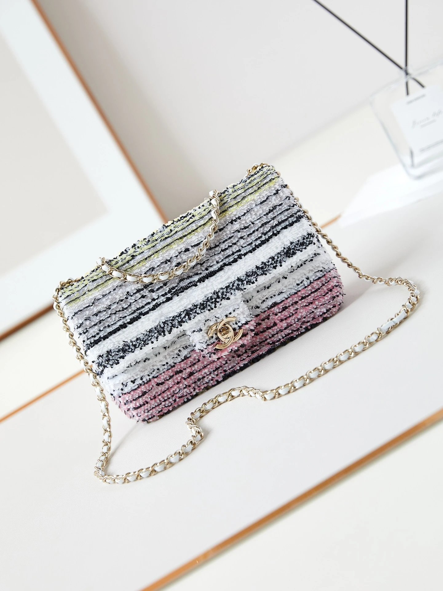 005
