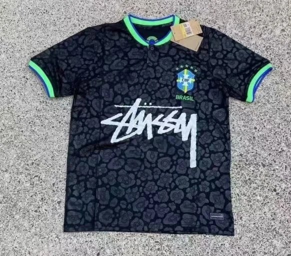 Stussy22巴西绿色袖口