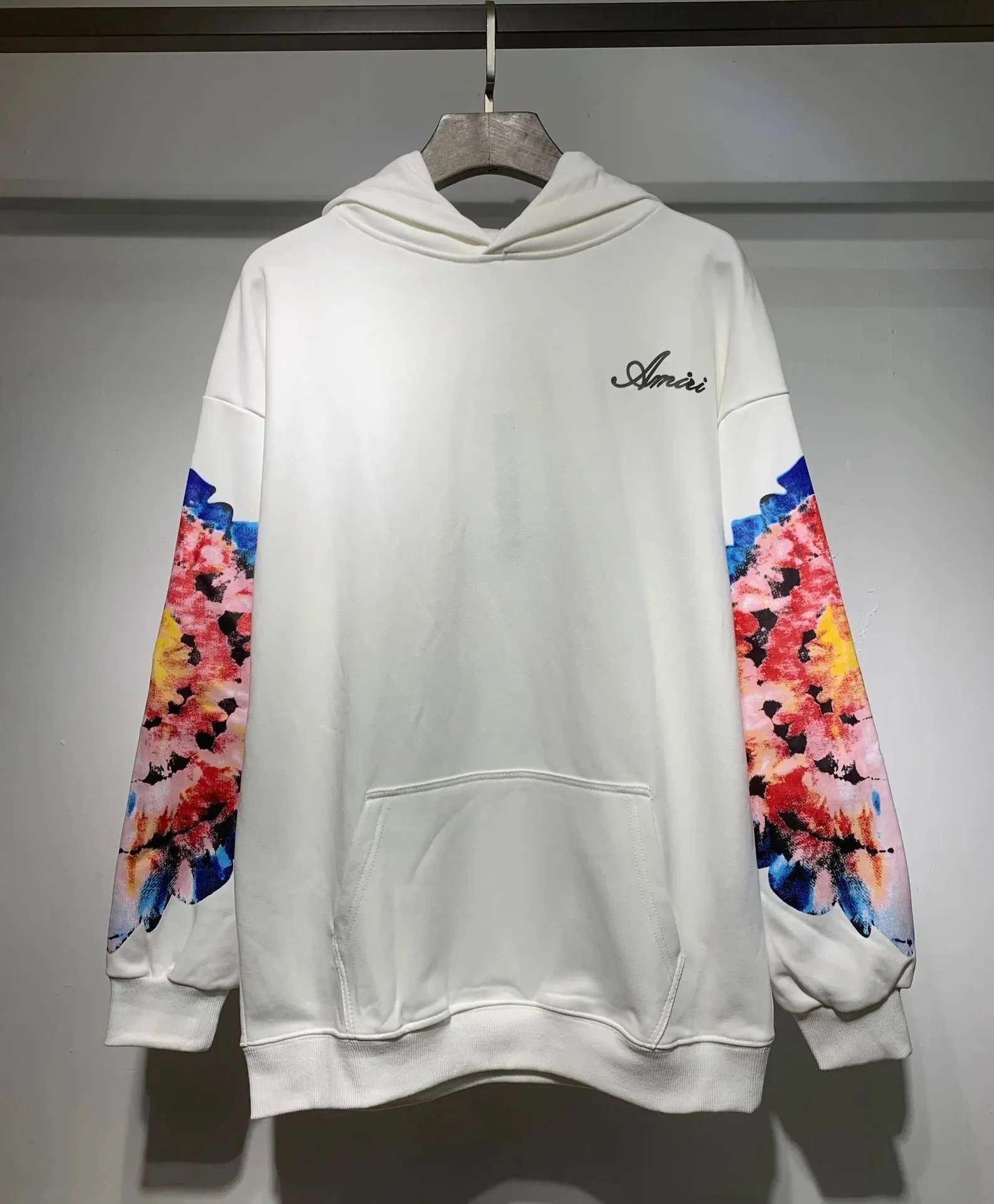 876 白色