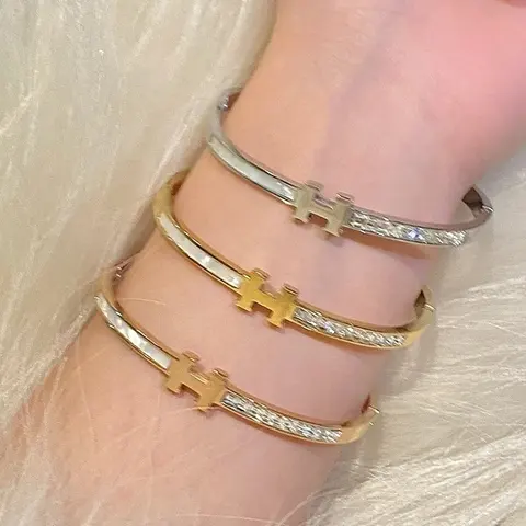 H-Logo Crystal Bangle Bracelets Set