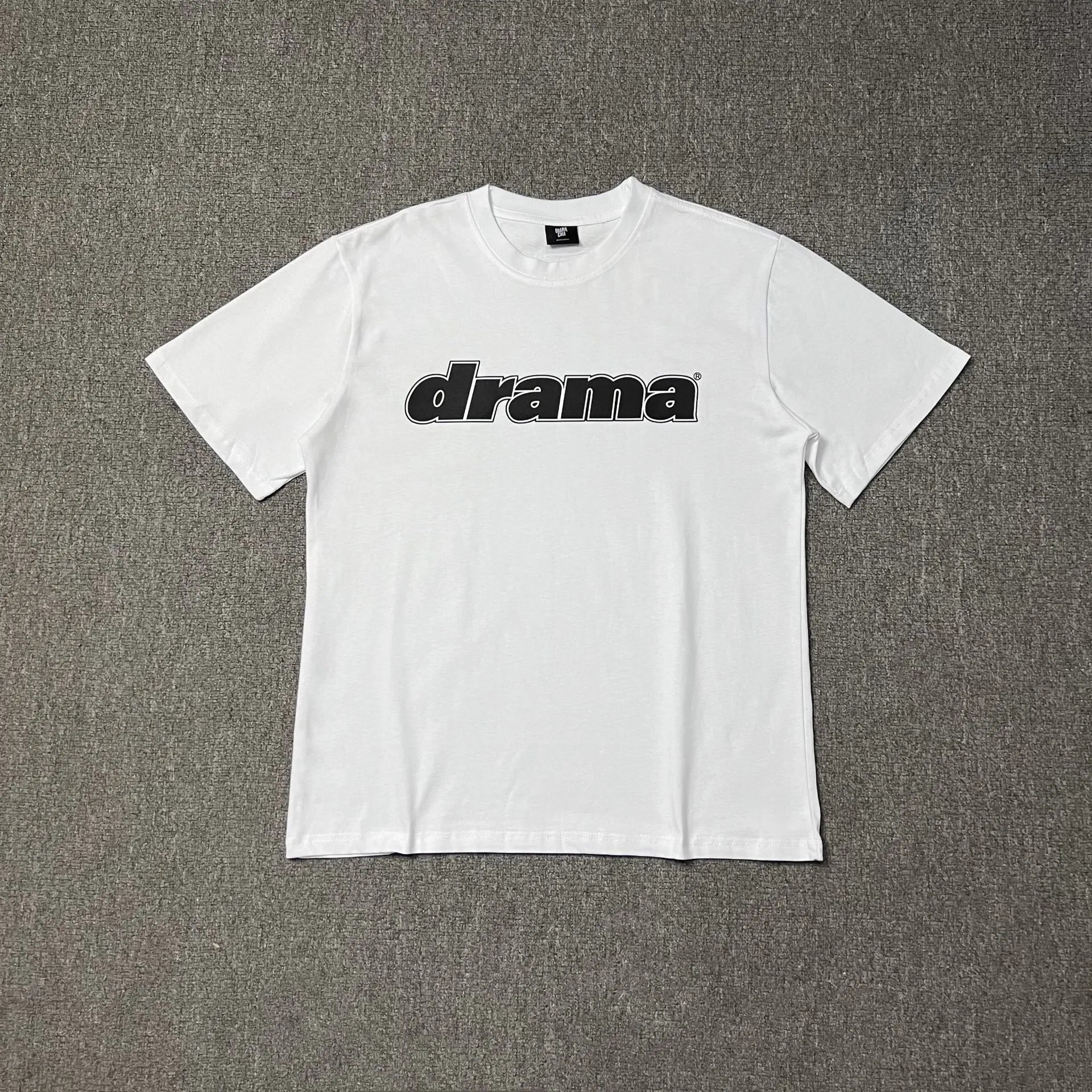 DC01 白印黑