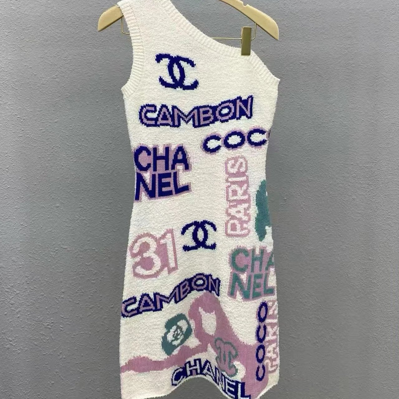 连衣裙