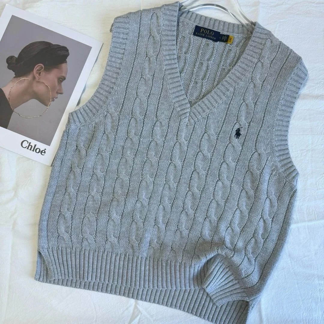 灰色grey