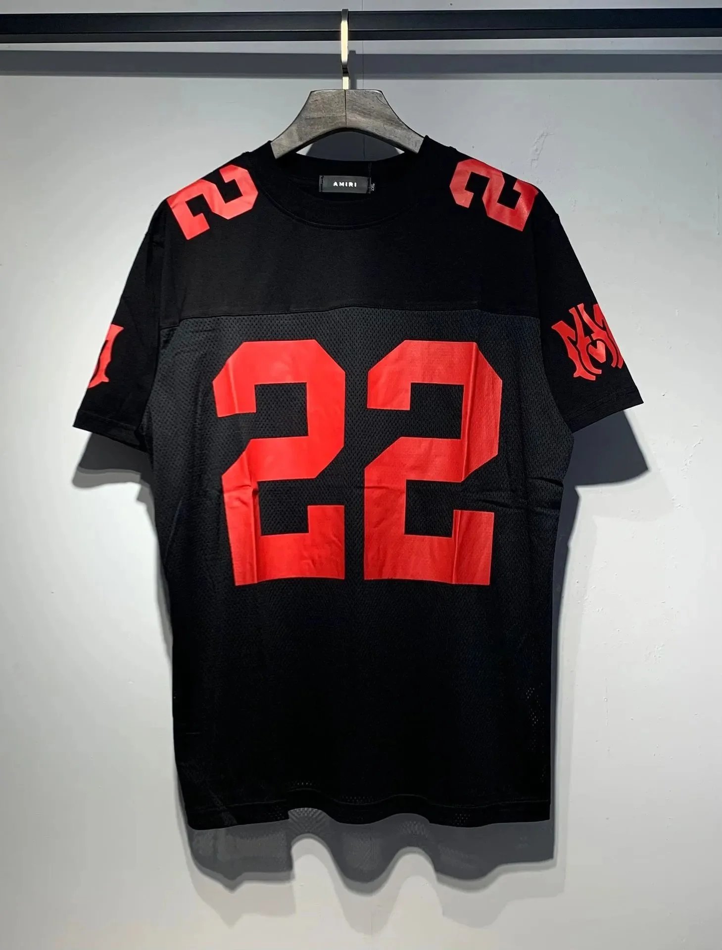 22
