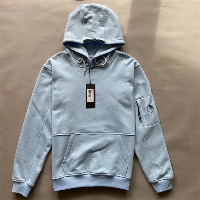 浅蓝色 baby blue