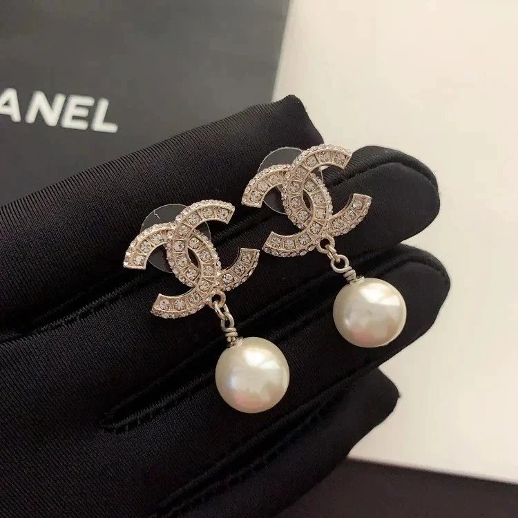 25CHANEL