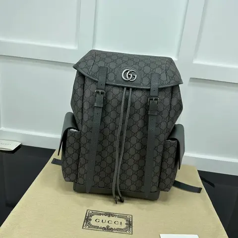 Gucci GG Supreme Backpack