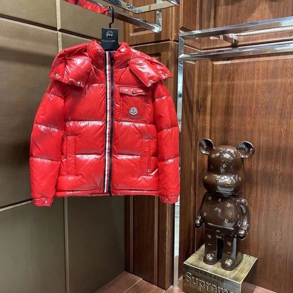 红色