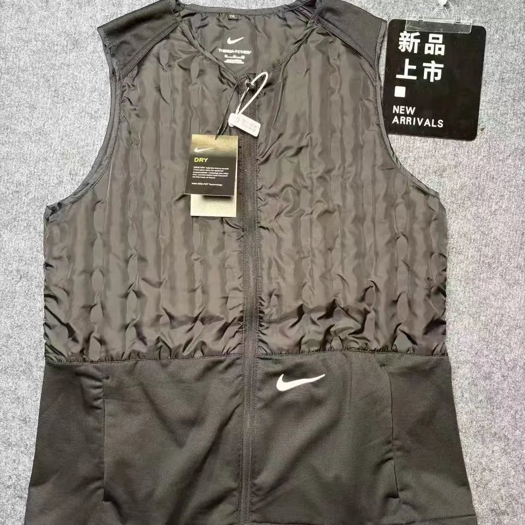 黑色夹克