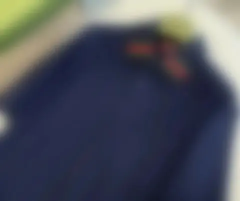 经典红绿织带POLO衫