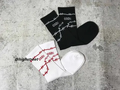 032c Barbed Wire Socks - Black and White