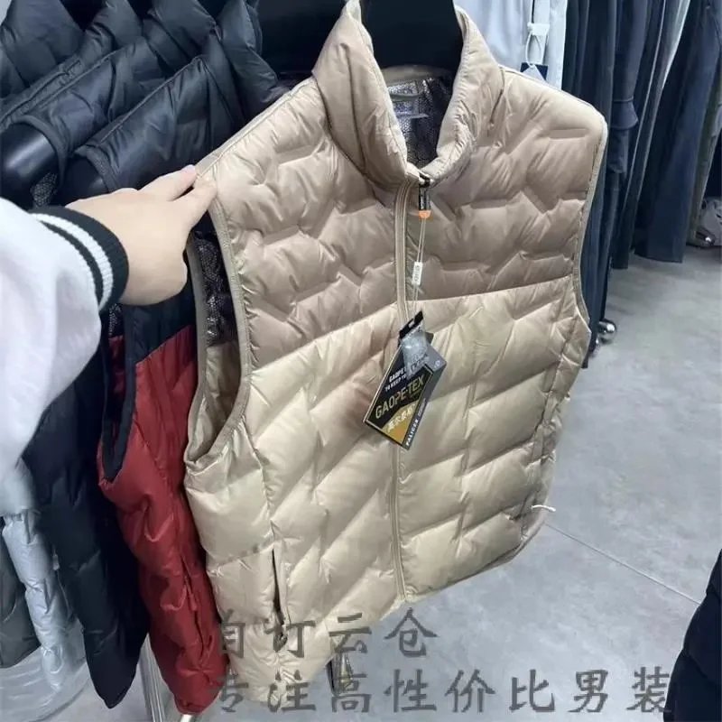 浅卡其/深卡其