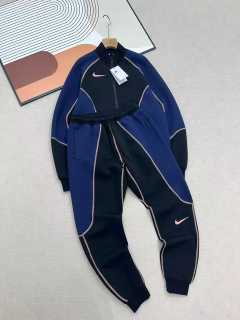 Nike Women's Track Suit Set